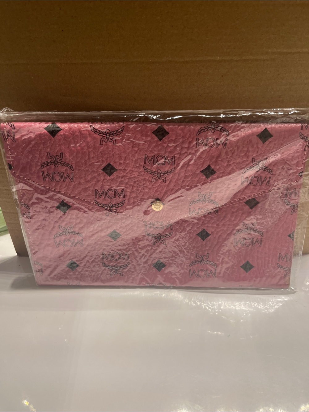 New MCM Beautiful Pink Logo Envelope Pouch with Gold Snap